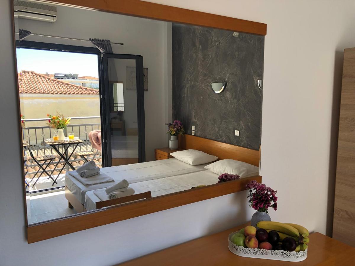 Central Guest House Skiathos Exterior foto
